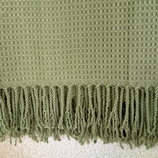 Žakárová Prikrývka Alta S Brmbolcami Vaflová Štruktúra Zelený 150x200 cm