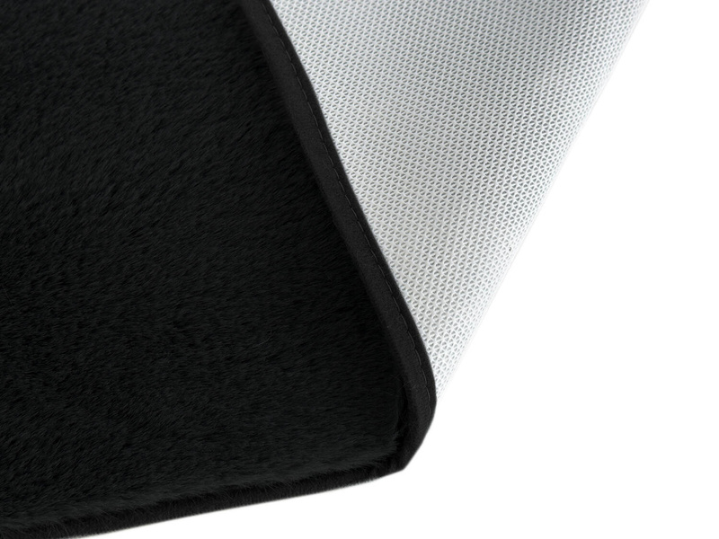 Kúpeľňové Koberčeky Lombok II čierna- 3 ks