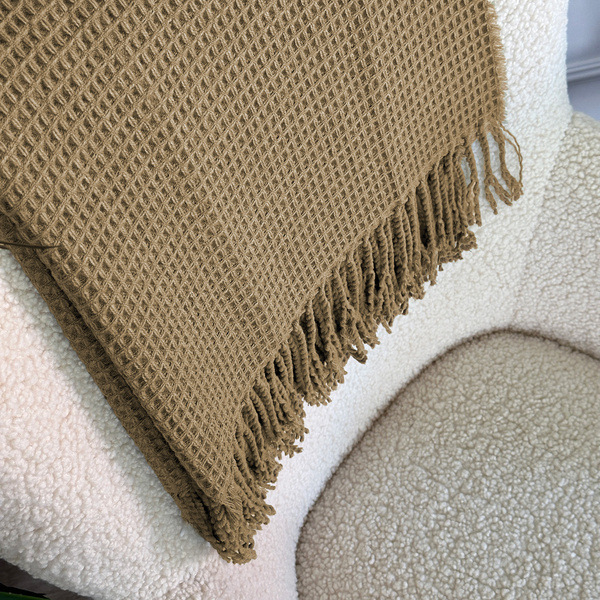 Žakárová Prikrývka Alta S Brmbolcami Vaflová Štruktúra Béžová Taupe 200x220 cm